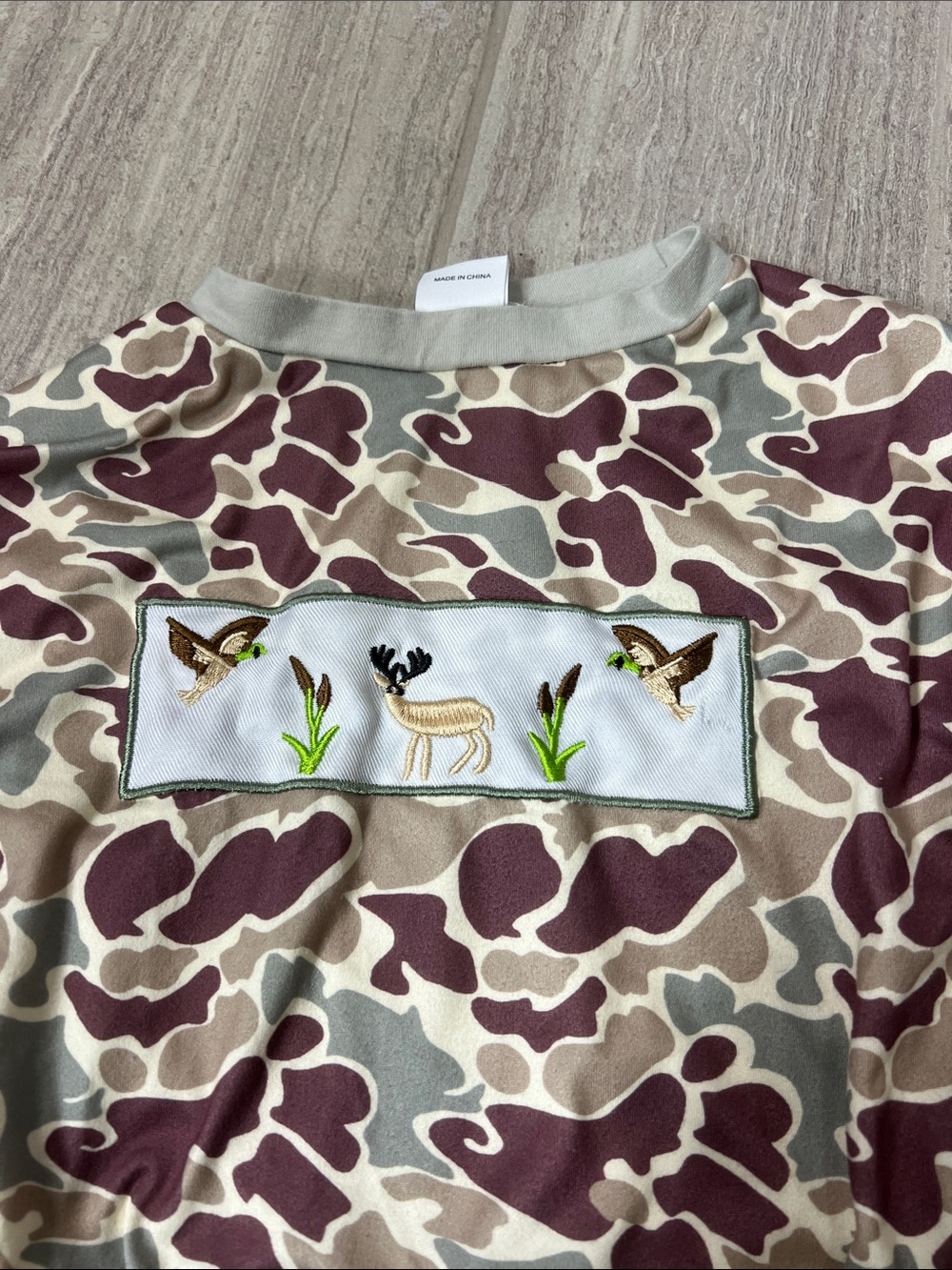 Baby Bubble Camo Embroidered Duck & Deer Patch Top - Maroon, Tan, Gray